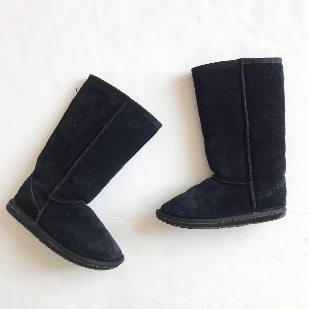 EMU Australia black suede boots GUC - light staining by toes and heel size 12